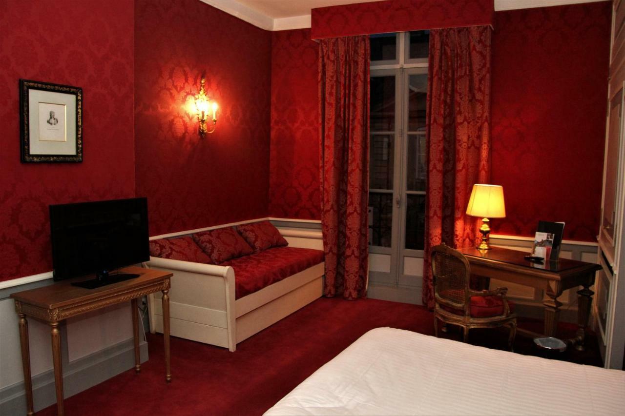 Hotel Le Regent Villers Cotterets Bagian luar foto