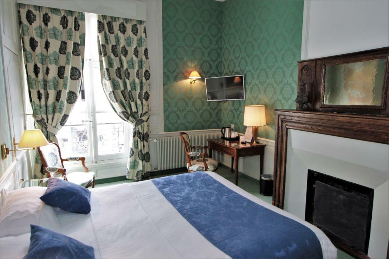 Hotel Le Regent Villers Cotterets Bagian luar foto