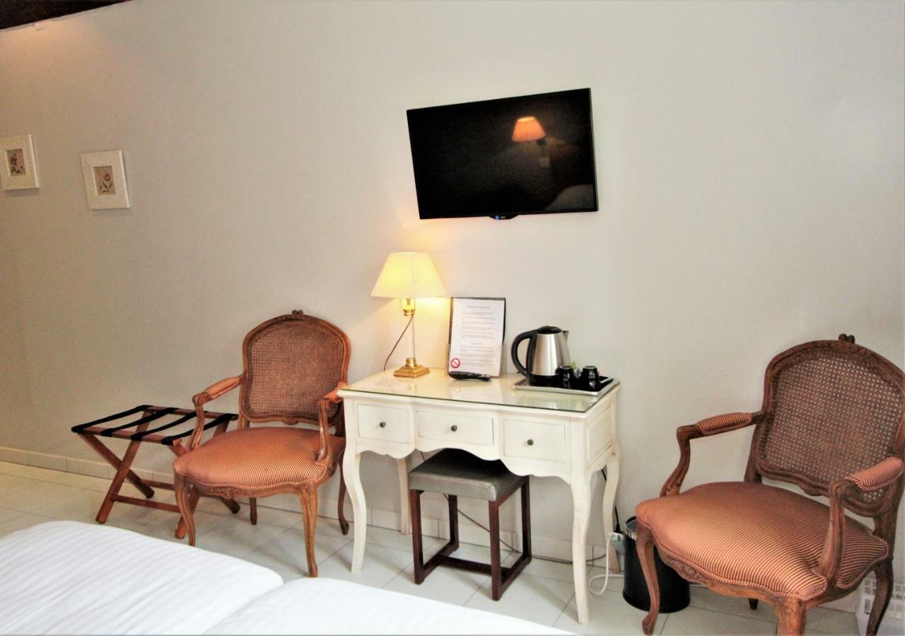 Hotel Le Regent Villers Cotterets Bagian luar foto