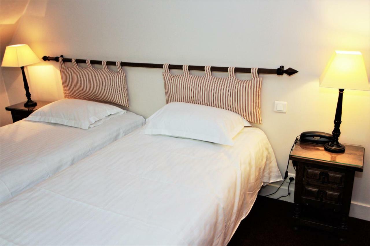Hotel Le Regent Villers Cotterets Bagian luar foto