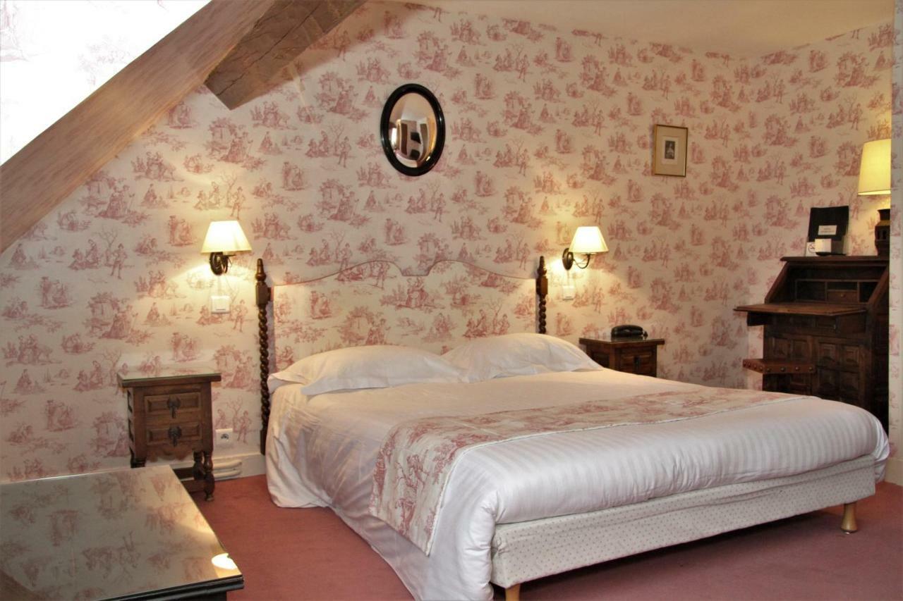 Hotel Le Regent Villers Cotterets Bagian luar foto
