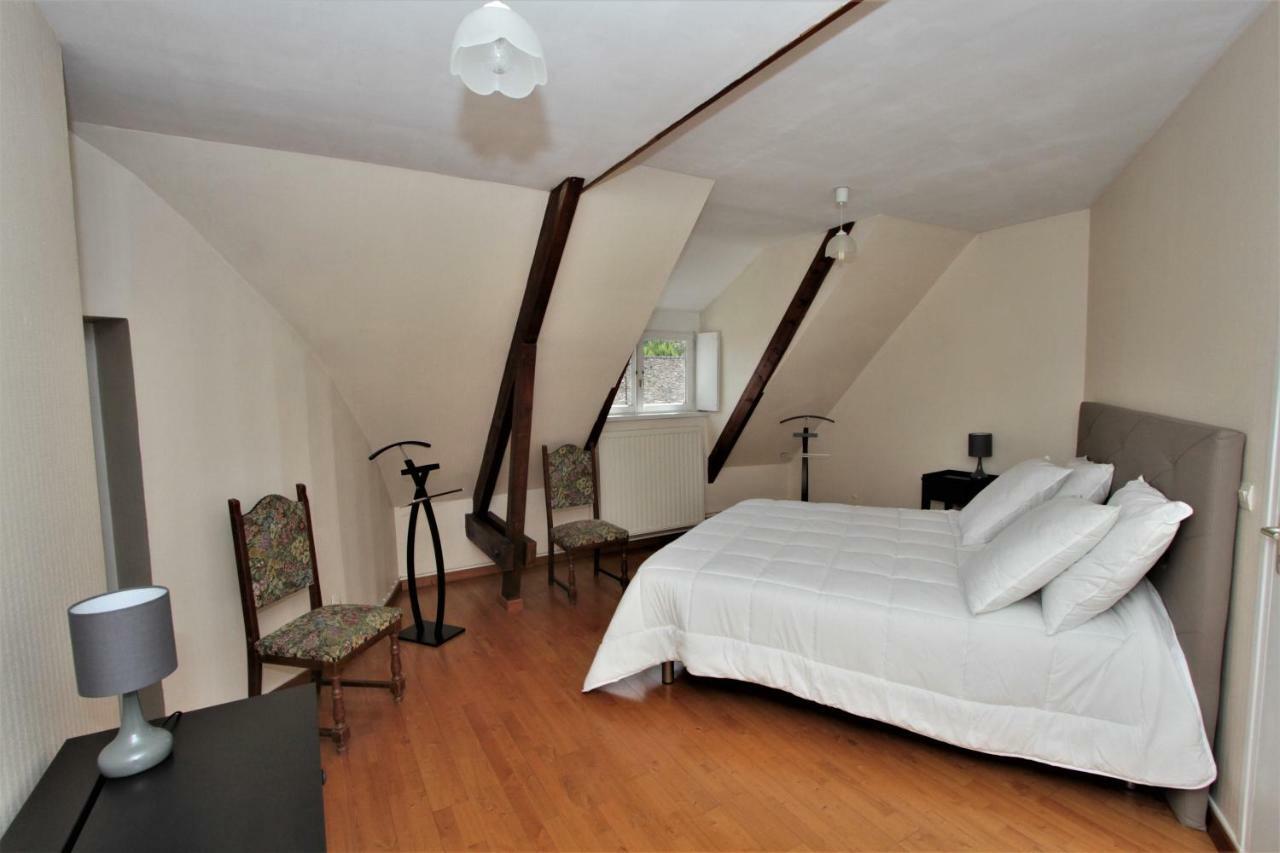 Hotel Le Regent Villers Cotterets Bagian luar foto