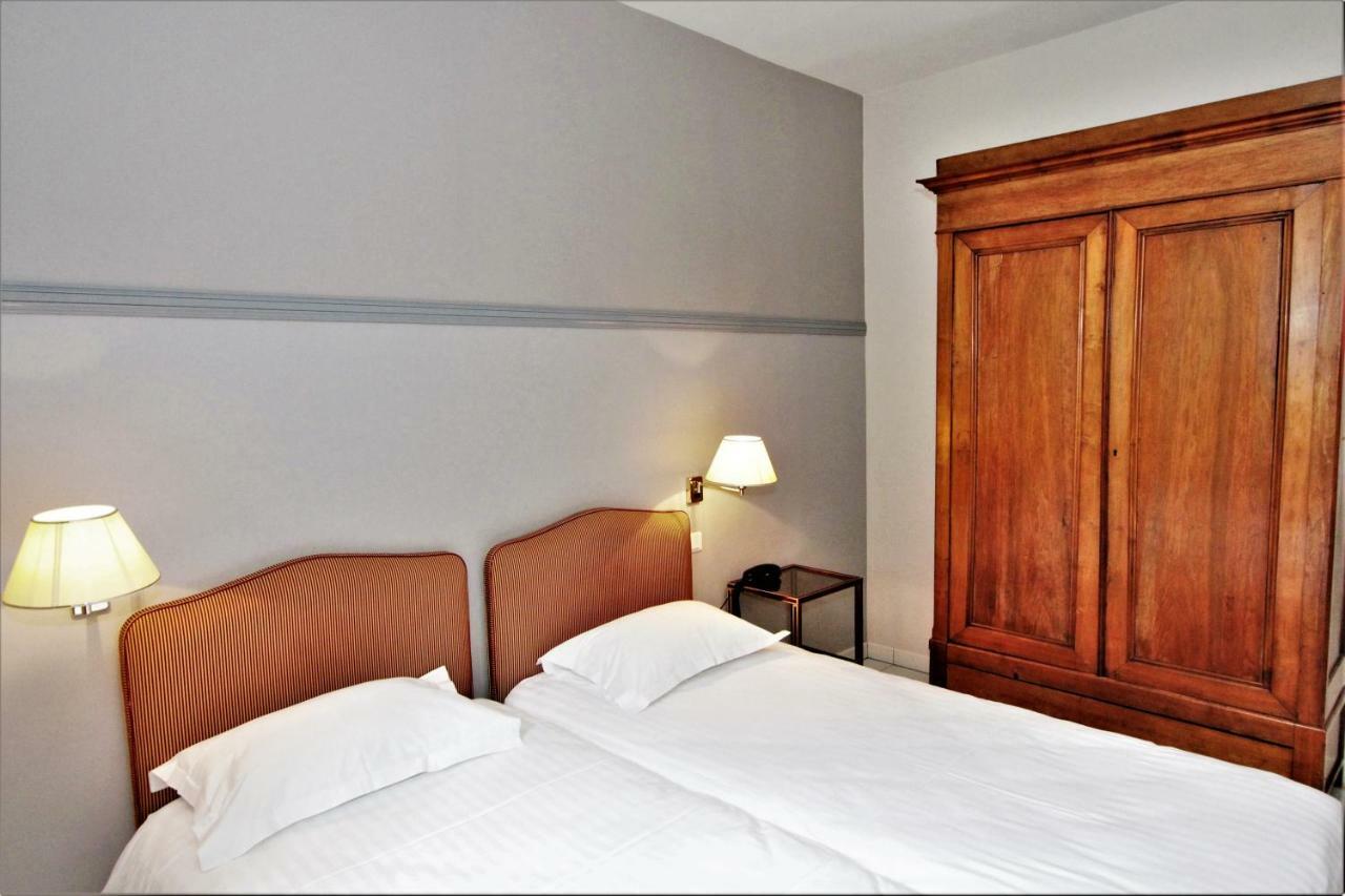 Hotel Le Regent Villers Cotterets Bagian luar foto